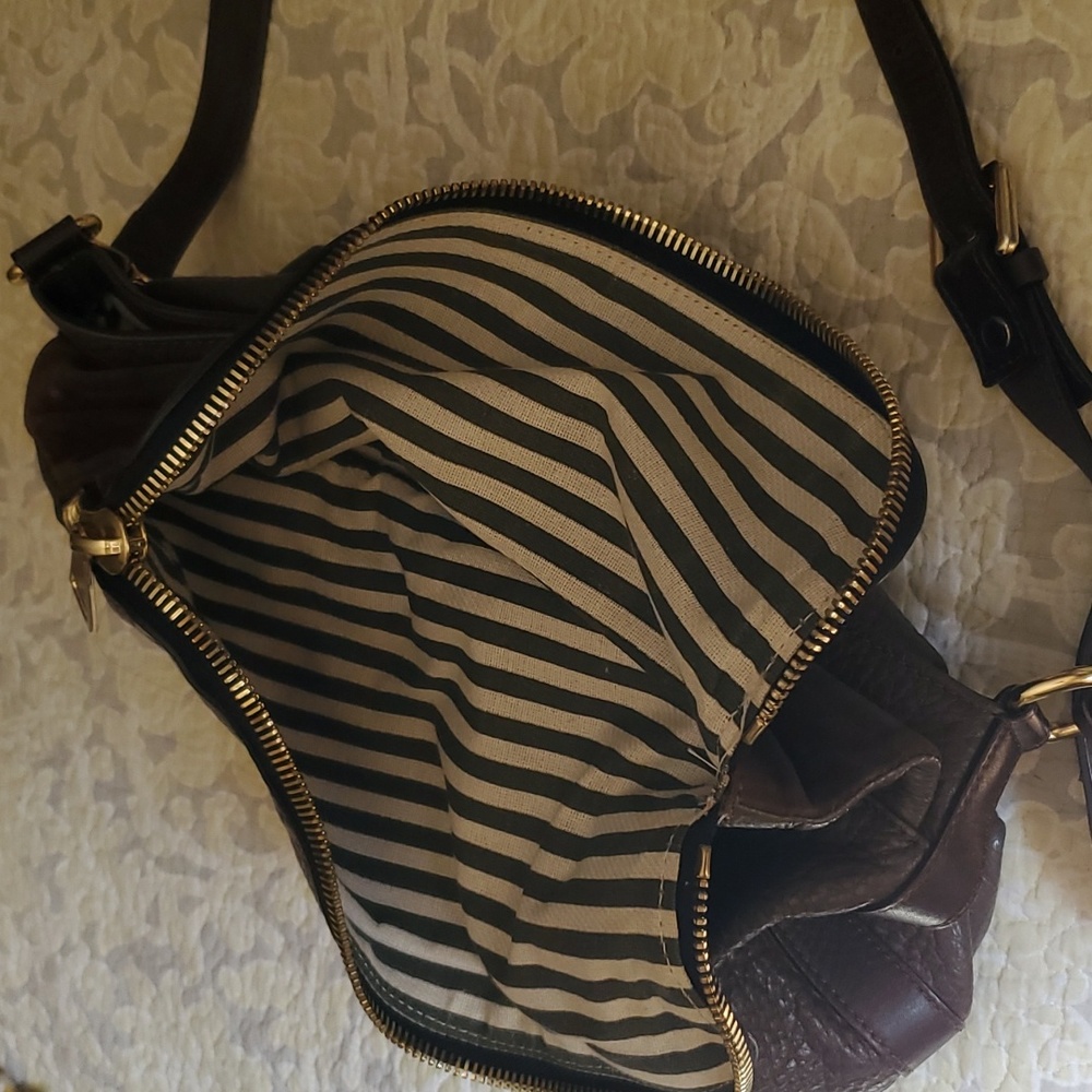 A. Bellucci beautiful Leather purse with scarf - Picture 7 of 9